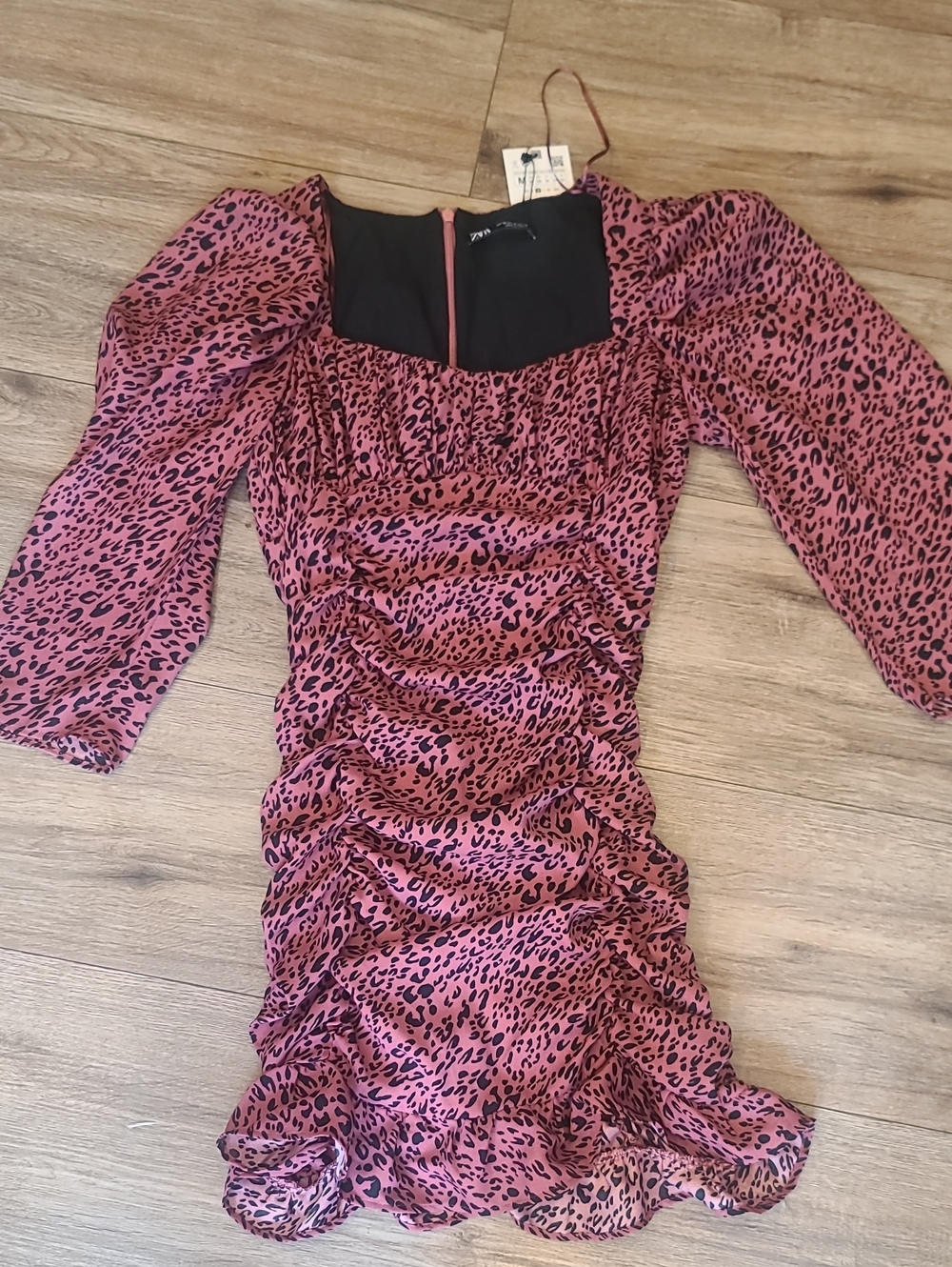 NWT Zara Puffsleeve Pink Marsala Animal Print Ruched Dress Size M